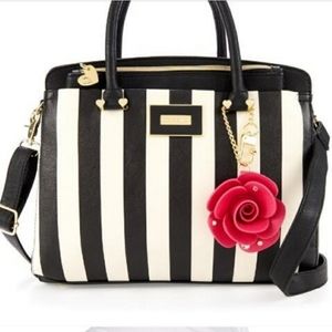 ISO THIS BETSEY JOHNSON PURSE